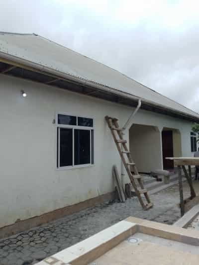 Apartment ya vyumba viwili inapangishwa Kitunda Machimbo Stend, Dar Es Salaam Apartment ya vyumba viwili inapangishwa Kitunda Machimbo Stend, Dar Es Salaam