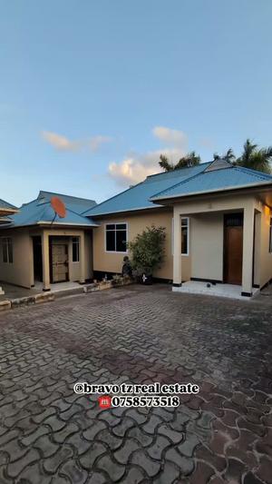 Nyumba ya chumba kimoja inapangishwa Mbagala Kichem Chem Center, Dar Es Salaam Nyumba ya chumba kimoja inapangishwa Mbagala Kichem Chem Center, Dar Es Salaam