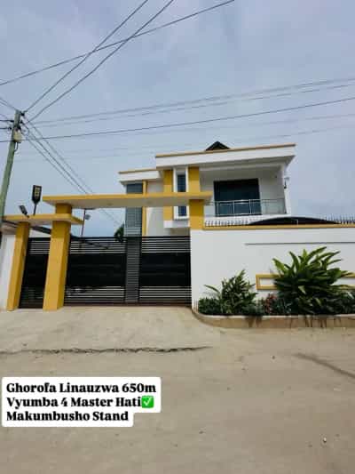 4 Bedrooms House for Sale in Makumbusho mpakani Flow 1, Dar Es Salaam (340 sqm)