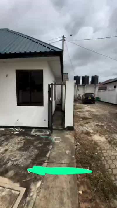 Apartment ya chumba kimoja inapangishwa Tabata Segerea Kwa Bibi, Dar Es Salaam Apartment ya chumba kimoja inapangishwa Tabata Segerea Kwa Bibi, Dar Es Salaam
