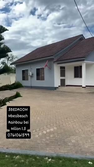 4 Bedrooms House for Rent in Mbezi Beach, Dar Es Salaam