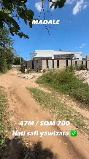 Kiwanja kinauzwa Madale, Dar Es Salaam sqm 700 Kiwanja kinauzwa Madale, Dar Es Salaam sqm 700