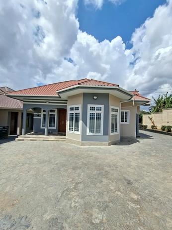 Apartments zinauzwa Mbezi Mwisho, Dar Es Salaam Apartments zinauzwa Mbezi Mwisho, Dar Es Salaam