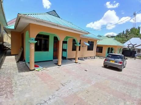Apartment ya vyumba vitatu inapangishwa Kimara Suka, Dar Es Salaam