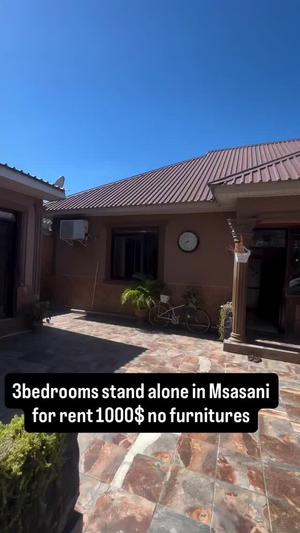 Nyumba ya vyumba vitatu inapangishwa Msasani, Dar Es Salaam