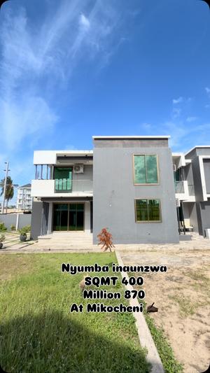 Nyumba ya vyumba vinne inauzwa Mikocheni, Dar Es Salaam (400 sqm) Nyumba ya vyumba vinne inauzwa Mikocheni, Dar Es Salaam (400 sqm)