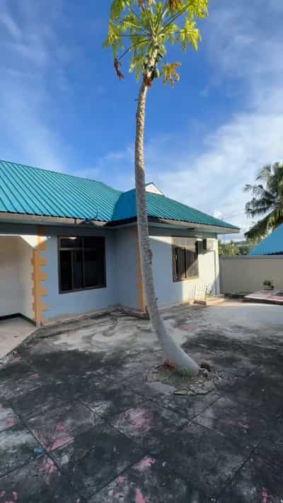 Apartment ya vyumba vitatu inapangishwa MBEZI BEACH TANK BOVU UPANDE WACHINI, Dar Es Salaam Apartment ya vyumba vitatu inapangishwa MBEZI BEACH TANK BOVU UPANDE WACHINI, Dar Es Salaam