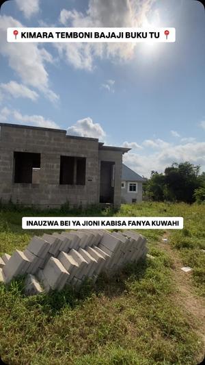 Nyumba ya vyumba viwili inauzwa Wazo Bwawani Msigani, Dar Es Salaam (400 sqm) Nyumba ya vyumba viwili inauzwa Wazo Bwawani Msigani, Dar Es Salaam (400 sqm)