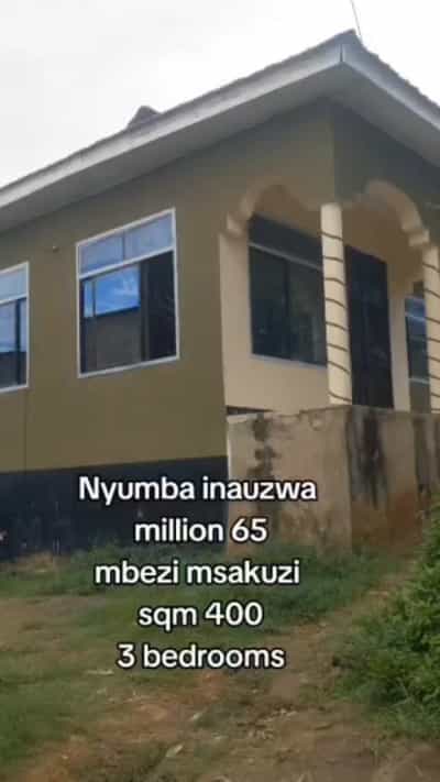 Nyumba ya vyumba vitatu inauzwa Mbezi Msakuzi, Dar Es Salaam (400 sqm) Nyumba ya vyumba vitatu inauzwa Mbezi Msakuzi, Dar Es Salaam (400 sqm)