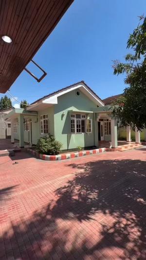 3 Bedrooms House for Rent in Mbezi Beach Upande Wa Chini, Dar Es Salaam 3 Bedrooms House for Rent in Mbezi Beach Upande Wa Chini, Dar Es Salaam