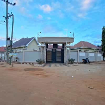 Nyumba ya chumba kimoja inapangishwa Kimara Korogwe kwa Mkuwa, Dar Es Salaam