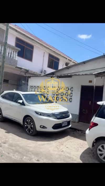 Nyumba inauzwa Msasani, Dar Es Salaam (350 sqm)