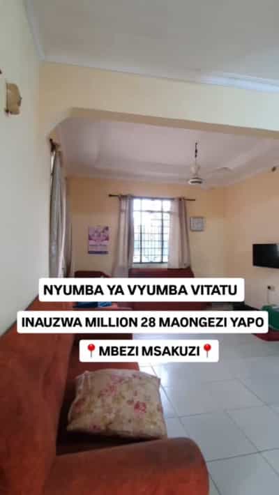 Nyumba ya vyumba vitatu inauzwa Mbezi Msakuzi, Dar Es Salaam (400 sqm)