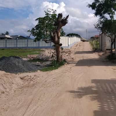 Kiwanja kinauzwa GOBA CENTER, Dar Es Salaam (700 sqm) Kiwanja kinauzwa GOBA CENTER, Dar Es Salaam (700 sqm)