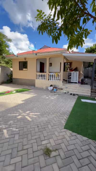 3 Bedrooms House for Rent in Makongo Juu Ccm, Dar Es Salaam