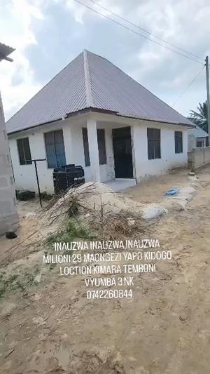 Nyumba ya vyumba vitatu inauzwa Kimara Temboni Salanga, Dar Es Salaam (315 sqm) Nyumba ya vyumba vitatu inauzwa Kimara Temboni Salanga, Dar Es Salaam (315 sqm)