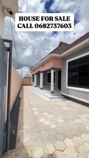 3 Bedrooms House for Sale in Nkuhungu Mnada Mpya, Dodoma 3 Bedrooms House for Sale in Nkuhungu Mnada Mpya, Dodoma