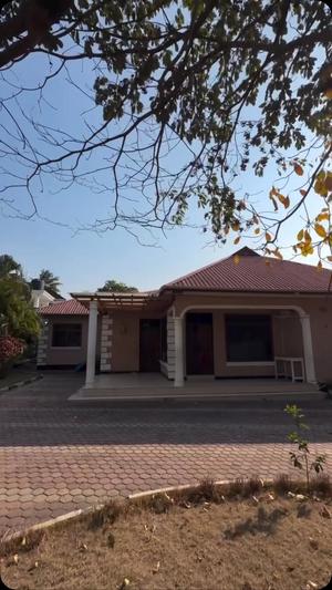 Apartment inauzwa Mbezi Beach Chin, Dar Es Salaam (1256 sqm) Apartment inauzwa Mbezi Beach Chin, Dar Es Salaam (1256 sqm)