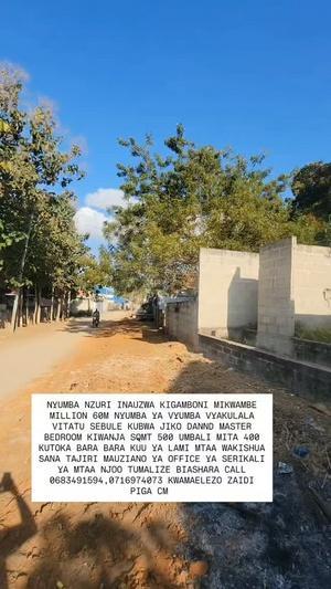 Nyumba ya vyumba vitatu inauzwa Mikwambe, Dar Es Salaam (500 sqm) Nyumba ya vyumba vitatu inauzwa Mikwambe, Dar Es Salaam (500 sqm)