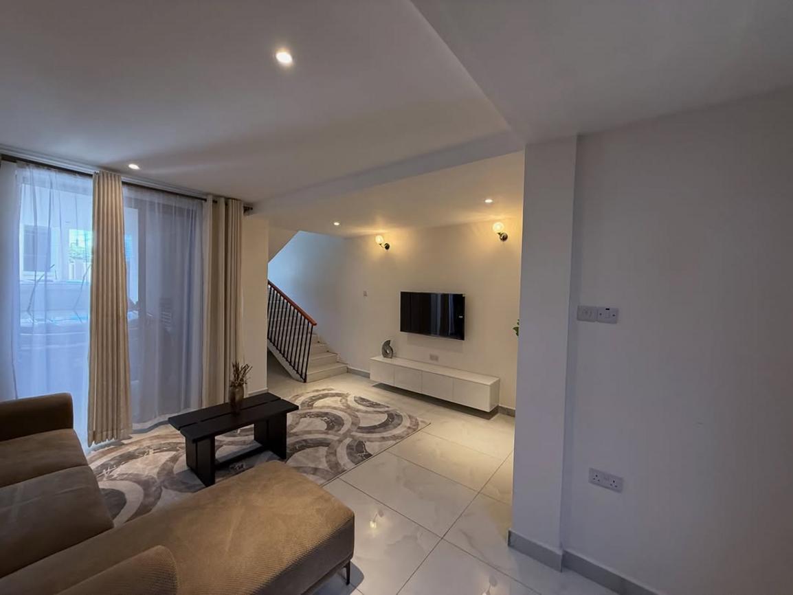 media -5 media -5