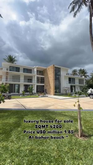 Nyumba ya vyumba 7 inauzwa Bahari Beach, Dar Es Salaam (4200 sqm)