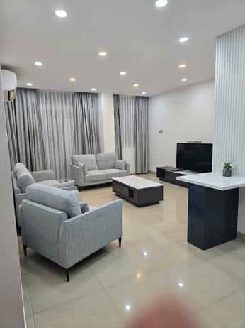 Apartment (Furnished) ya vyumba vitatu inauzwa Upanga, Dar Es Salaam