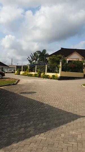 3 Bedrooms House for Sale in Goba Oysterbay, Dar Es Salaam (400 sqm)