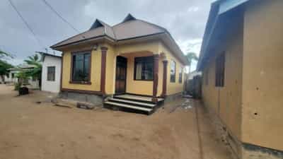 Nyumba ya vyumba vitatu inauzwa Mbagala Chamanz, Dar Es Salaam