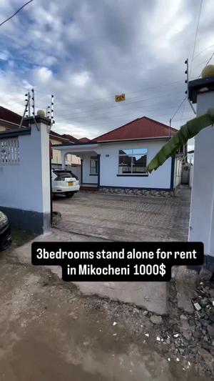 3 Bedrooms House for Rent in Mikocheni, Dar Es Salaam