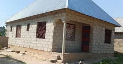 Nyumba ya vyumba vitatu inauzwa Mlandizi Centre, Pwani (500 sqm)