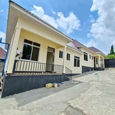 3 Bedrooms Apartment for Rent in Kimara Temboni, Dar Es Salaam 3 Bedrooms Apartment for Rent in Kimara Temboni, Dar Es Salaam
