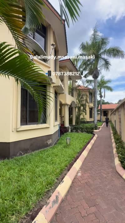 Nyumba/Apartment ya vyumba vinne inapangishwa Mikocheni, Dar Es Salaam