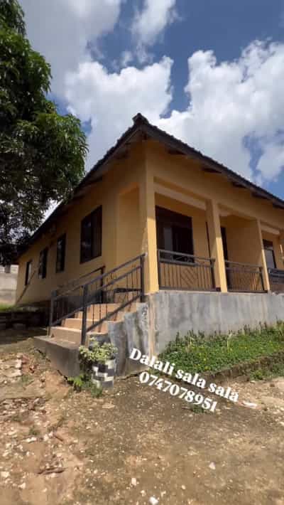 Nyumba ya vyumba viwili inapangishwa Majengo, Dodoma