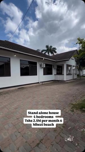 Nyumba ya vyumba vinne inapangishwa Mbezi Beach, Dar Es Salaam Nyumba ya vyumba vinne inapangishwa Mbezi Beach, Dar Es Salaam