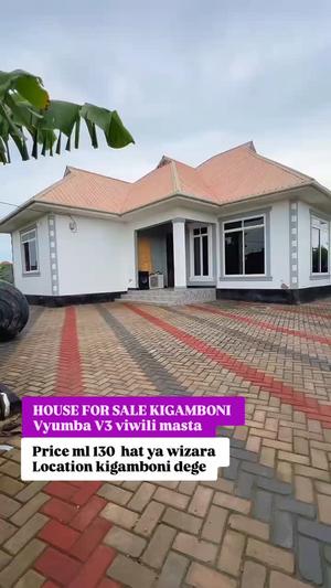 Nyumba ya vyumba vitatu inauzwa Kigamboni Dege, Dar Es Salaam (600 sqm)