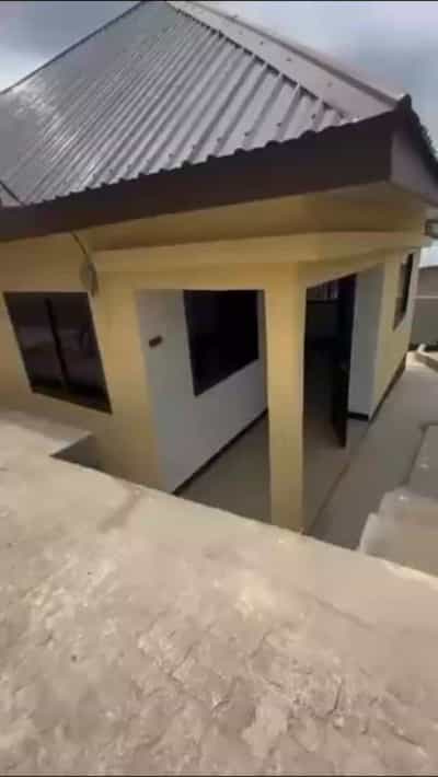 Nyumba ya vyumba viwili inapangishwa Mawasiliano Stand, Dar Es Salaam Nyumba ya vyumba viwili inapangishwa Mawasiliano Stand, Dar Es Salaam