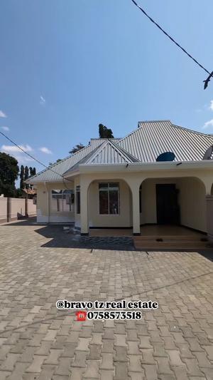 Nyumba ya vyumba vitatu inapangishwa Kijichi, Dar Es Salaam Nyumba ya vyumba vitatu inapangishwa Kijichi, Dar Es Salaam