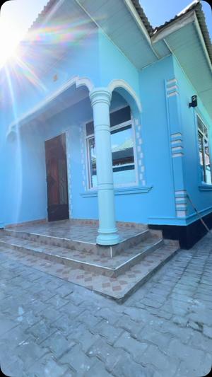 Nyumba ya vyumba vitatu inapangishwa Kigamboni Kisiwani, Dar Es Salaam Nyumba ya vyumba vitatu inapangishwa Kigamboni Kisiwani, Dar Es Salaam