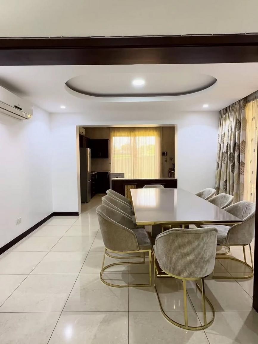 media -4 media -4