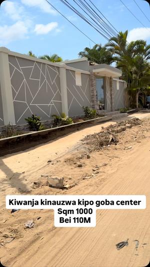 Kiwanja kinauzwa Goba Centre, Dar Es Salaam (1000 sqm) Kiwanja kinauzwa Goba Centre, Dar Es Salaam (1000 sqm)