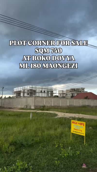 Kiwanja kinauzwa Boko Dovya, Dar Es Salaam (740 sqm)