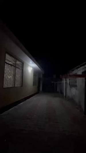 Nyumba ya vyumba viwili inapangishwa Kisiwani, Dar Es Salaam Nyumba ya vyumba viwili inapangishwa Kisiwani, Dar Es Salaam