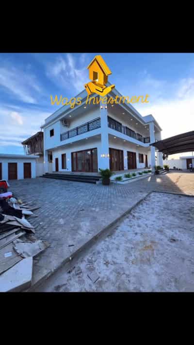 Nyumba ya vyumba vitano inauzwa KIGAMBONI GEZA ULOLE, Dar Es Salaam (810 sqm)