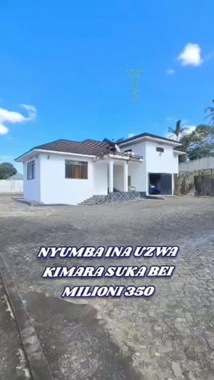 5 Bedrooms House for Sale in Kimara Suka, Dar Es Salaam (1775 sqm) 5 Bedrooms House for Sale in Kimara Suka, Dar Es Salaam (1775 sqm)