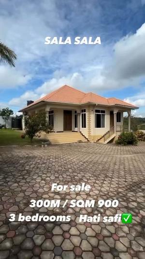 Nyumba ya vyumba vitatu inauzwa Salasala, Dar Es Salaam (900 sqm) Nyumba ya vyumba vitatu inauzwa Salasala, Dar Es Salaam (900 sqm)