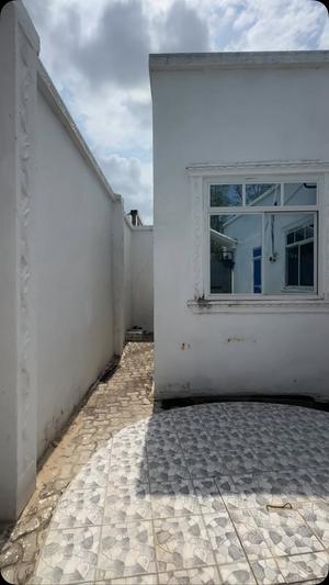Apartment ya chumba kimoja inapangishwa Kisiwani, Dar Es Salaam Apartment ya chumba kimoja inapangishwa Kisiwani, Dar Es Salaam