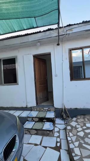 1 Bedroom House for Rent in Kinondoni Morocco, Dar Es Salaam