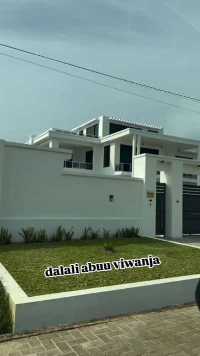 Residential Plot for Sale in Mbweni Jkt Block 8, Dar Es Salaam (1100 sqm)