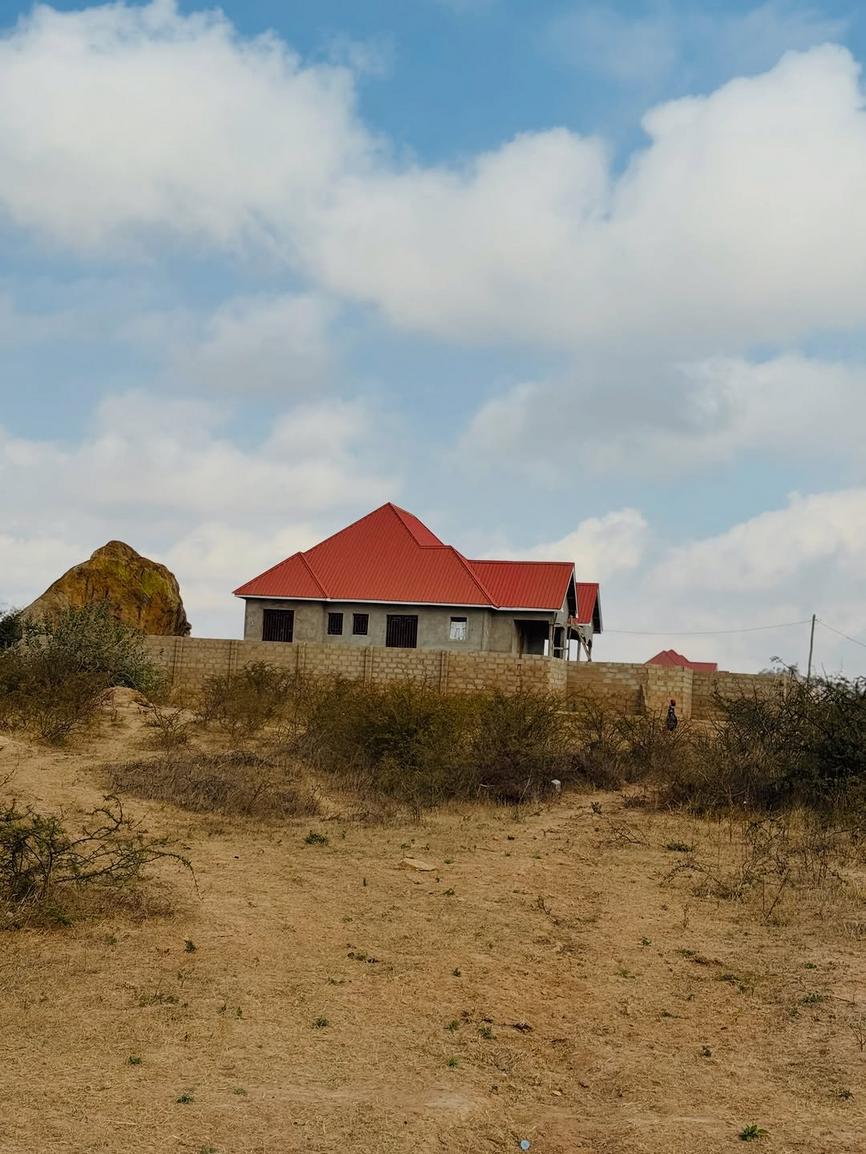 media -4 media -4