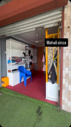 Frame ya Biashara inapangishwa Sinza Uzuri, Dar Es Salaam Frame ya Biashara inapangishwa Sinza Uzuri, Dar Es Salaam
